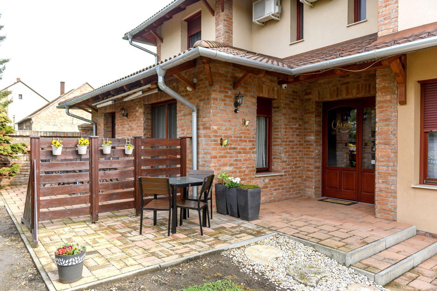 Cherry Apartmanhaz Шарвар Екстер'єр фото